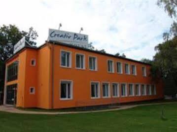 Creativ Park Hotel Nuremberga Exterior foto